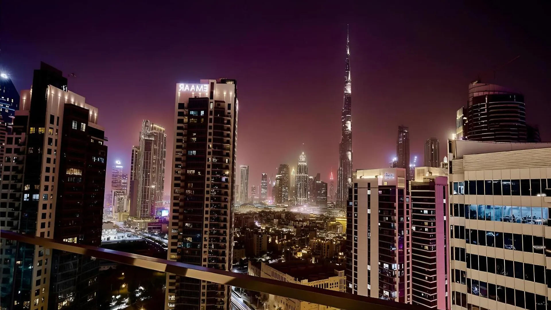 Marquise Square Tower Luxury App'S Hotel Dubai